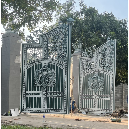 CỔNG NHÔM ĐÚC - 11