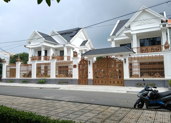 Cổng Nhôm Đúc 003