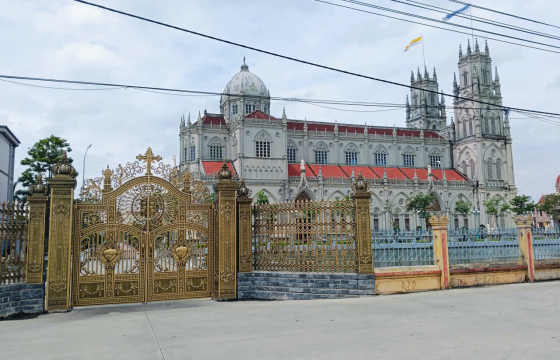 Quy Trình Sản Xuất Cổng Nhôm Đúc Nguyên Khối Tại Fuco Sài Gòn