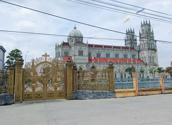 Quy Trình Sản Xuất Cổng Nhôm Đúc Nguyên Khối Tại Fuco Sài Gòn