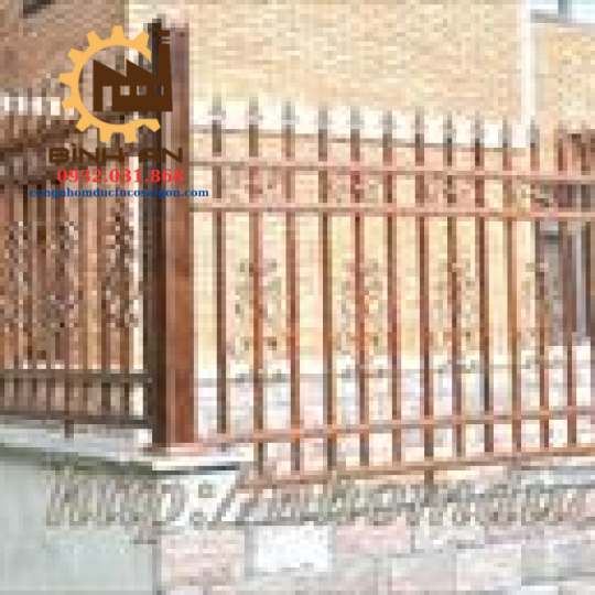 Hàng rào nhôm đúc hợp kim HR 122 